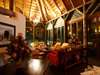 Bayethe Tented Lodge - Lounge 